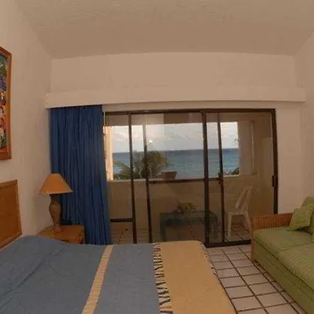 Xaman Ha 7112 Hotel